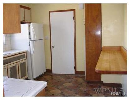 311 Sixth Avenue Pelham, NY 10803 - Photo 4 of 10