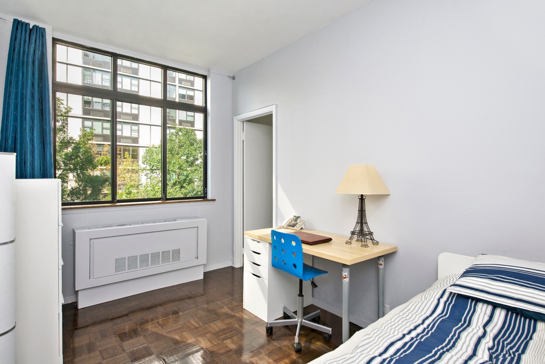350 Albany Street, Unit 4Q Manhattan, NY 10280 - Photo 4 of 9