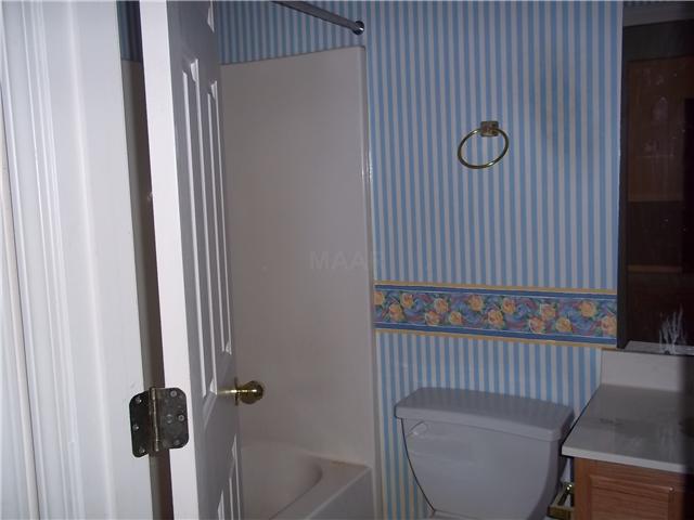 6875 Pleasantwood Road Memphis, TN 38141 - Photo 8 of 12 Gallery Image 8