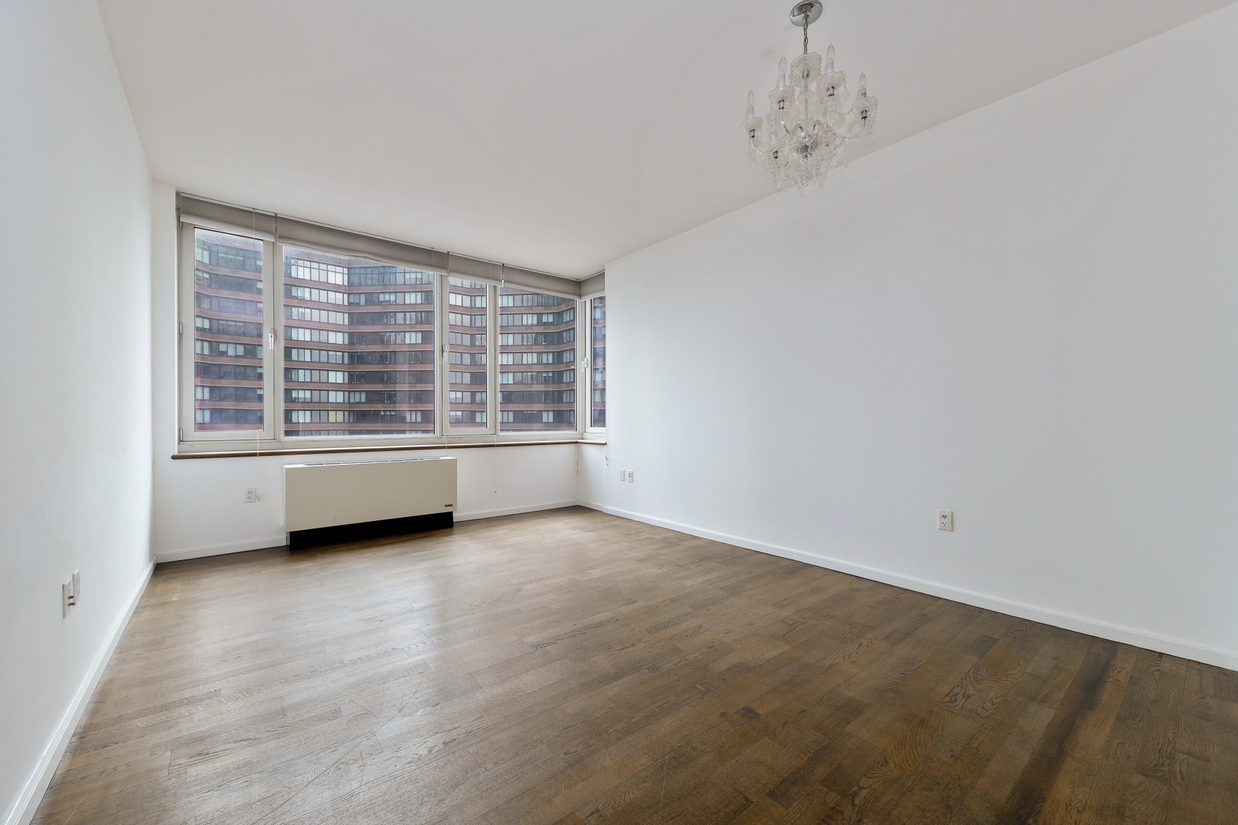 635 West 42nd Street, Unit 20M Manhattan, NY 10036 - Photo 2 of 14