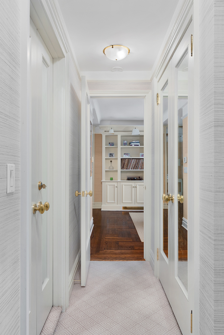 163 East 81st Street, Unit 1CD Manhattan, NY 10028 - Photo 6 of 12