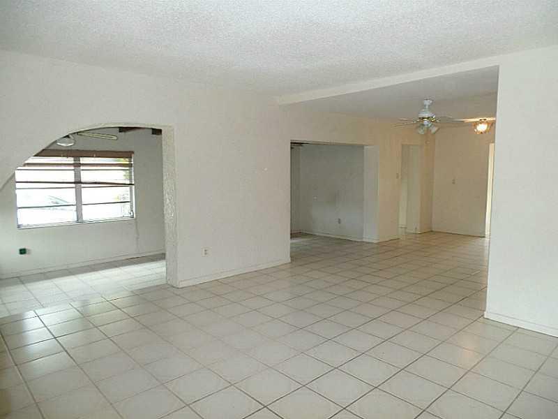 6511 Southwest 44th Street Miami, FL 33155 - Photo 12 of 12