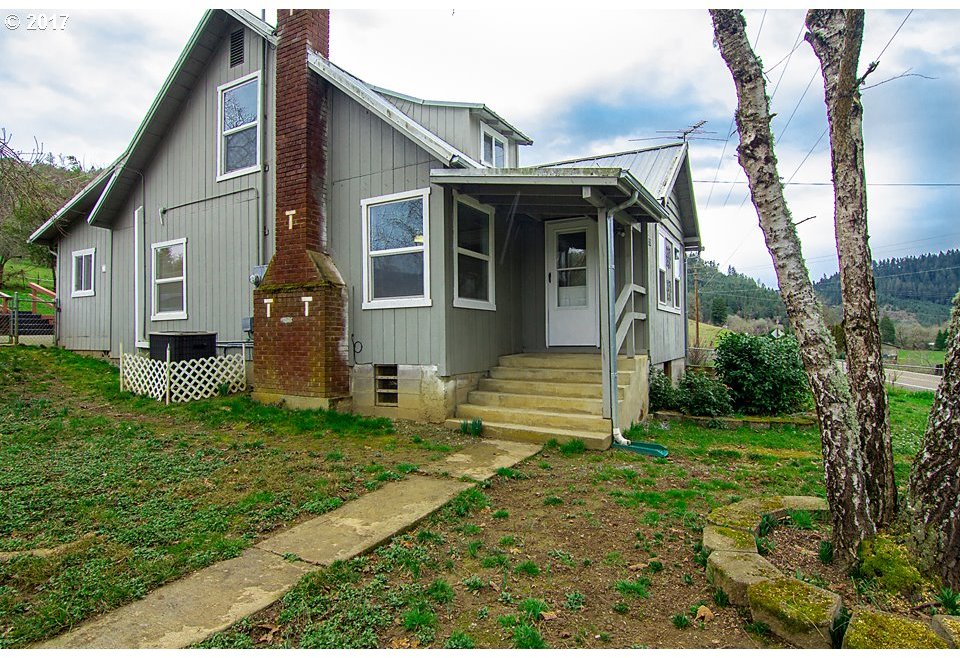 2220 South Myrtle Road Myrtle Creek, OR 97457 - Photo 26 of 28 Gallery Image 26