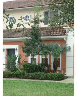 2409 Southwest 99th Way Miramar, FL 33025 - Photo 2 of 10