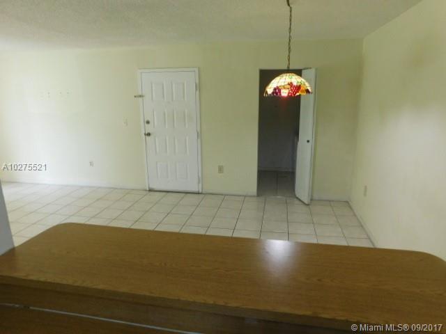 15610 Southwest 80th Street, Unit J104 Miami, FL 33193 - Photo 8 of 25