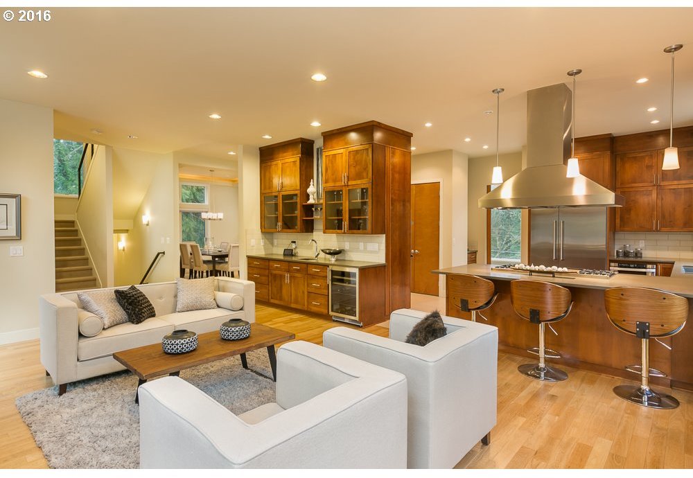 6009 Southwest Patton Road Portland, OR 97221 - Photo 14 of 32 Gallery Image 14