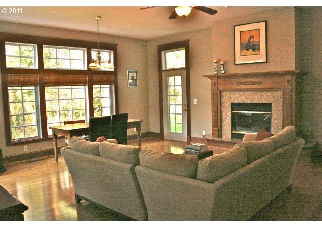 221 Northwest Miller Road Portland, OR 97229 - Photo 8 of 15 Gallery Image 8