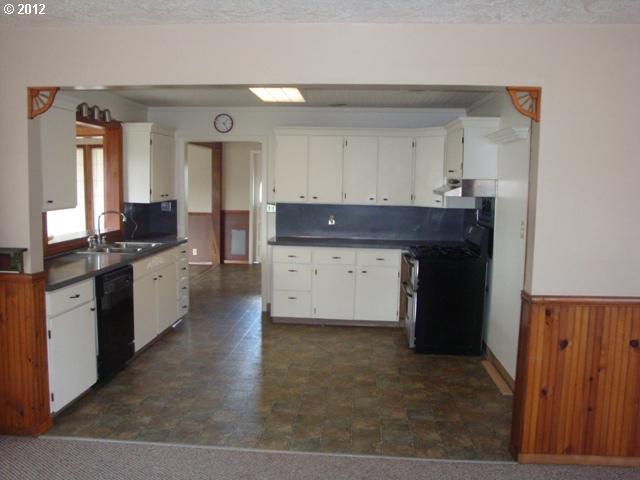 1211 Labarre Road Washougal, WA 98671 - Photo 4 of 16 Gallery Image 4