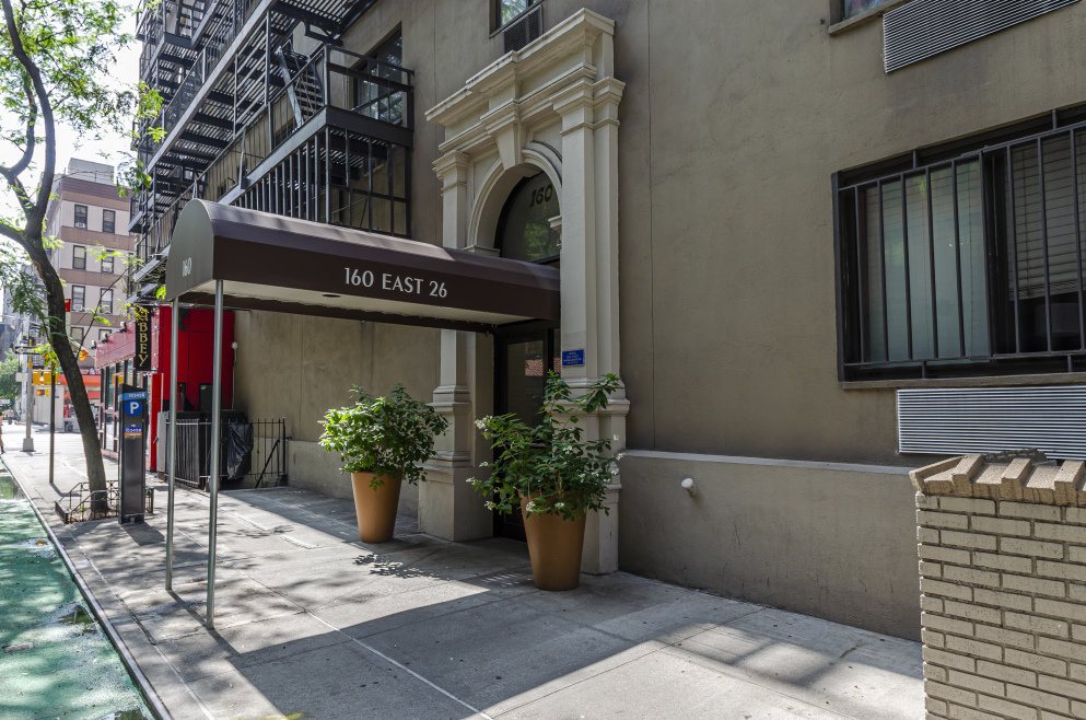 160 E 26th St, Manhattan, NY 10010 - Photo 2 of 2