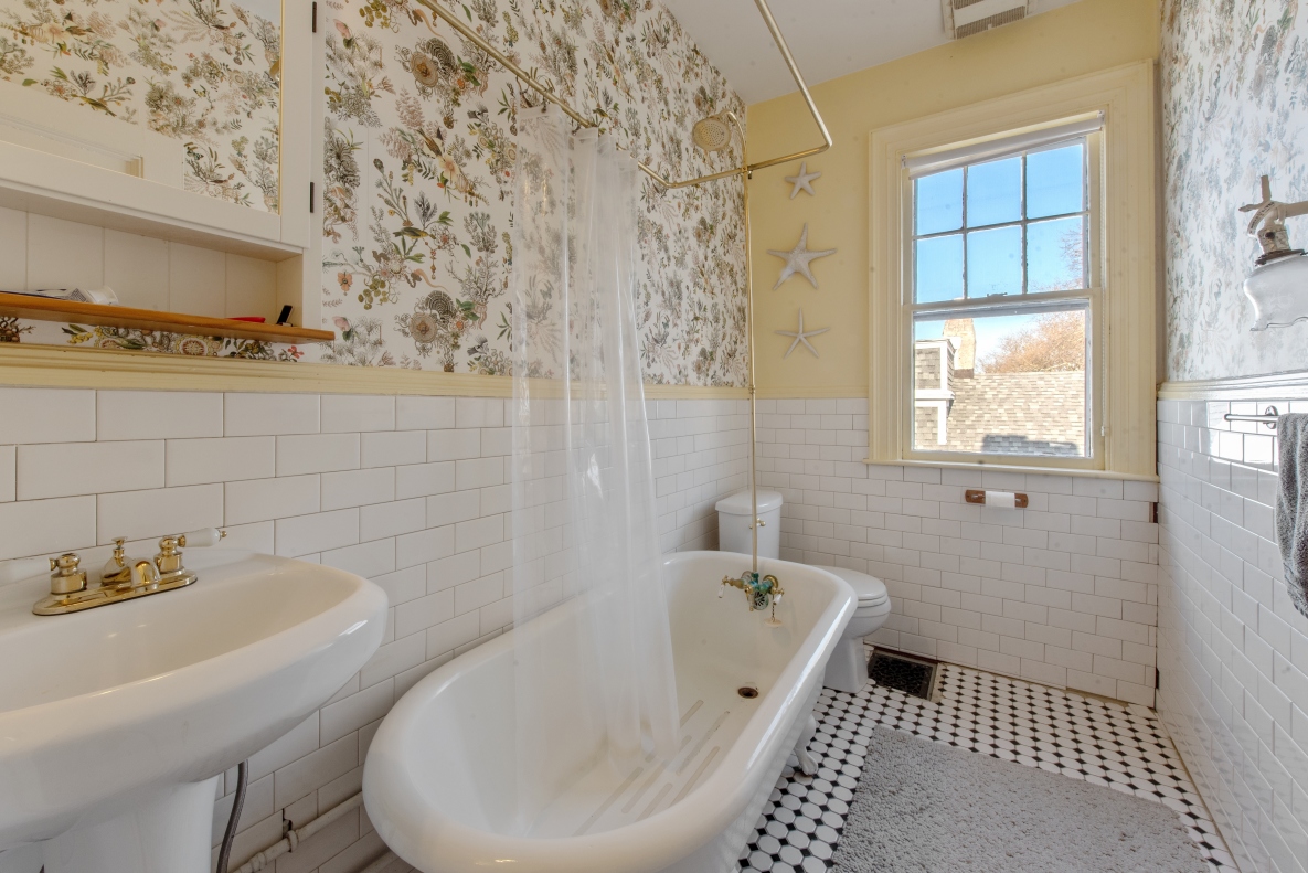 140 Tysen Street, Unit WHOLE Staten Island, NY 10301 - Photo 29 of 32