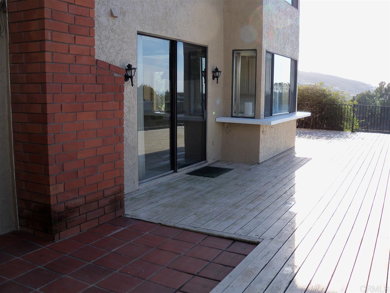 8246 Caminito Maritimo La Jolla, CA 92037 - Photo 18 of 24