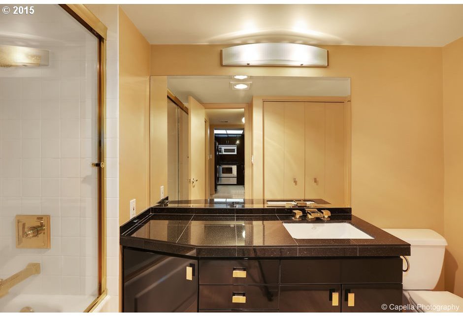 6625 West Burnside Road, Unit 243 Portland, OR 97225 - Photo 19 of 23 Gallery Image 19
