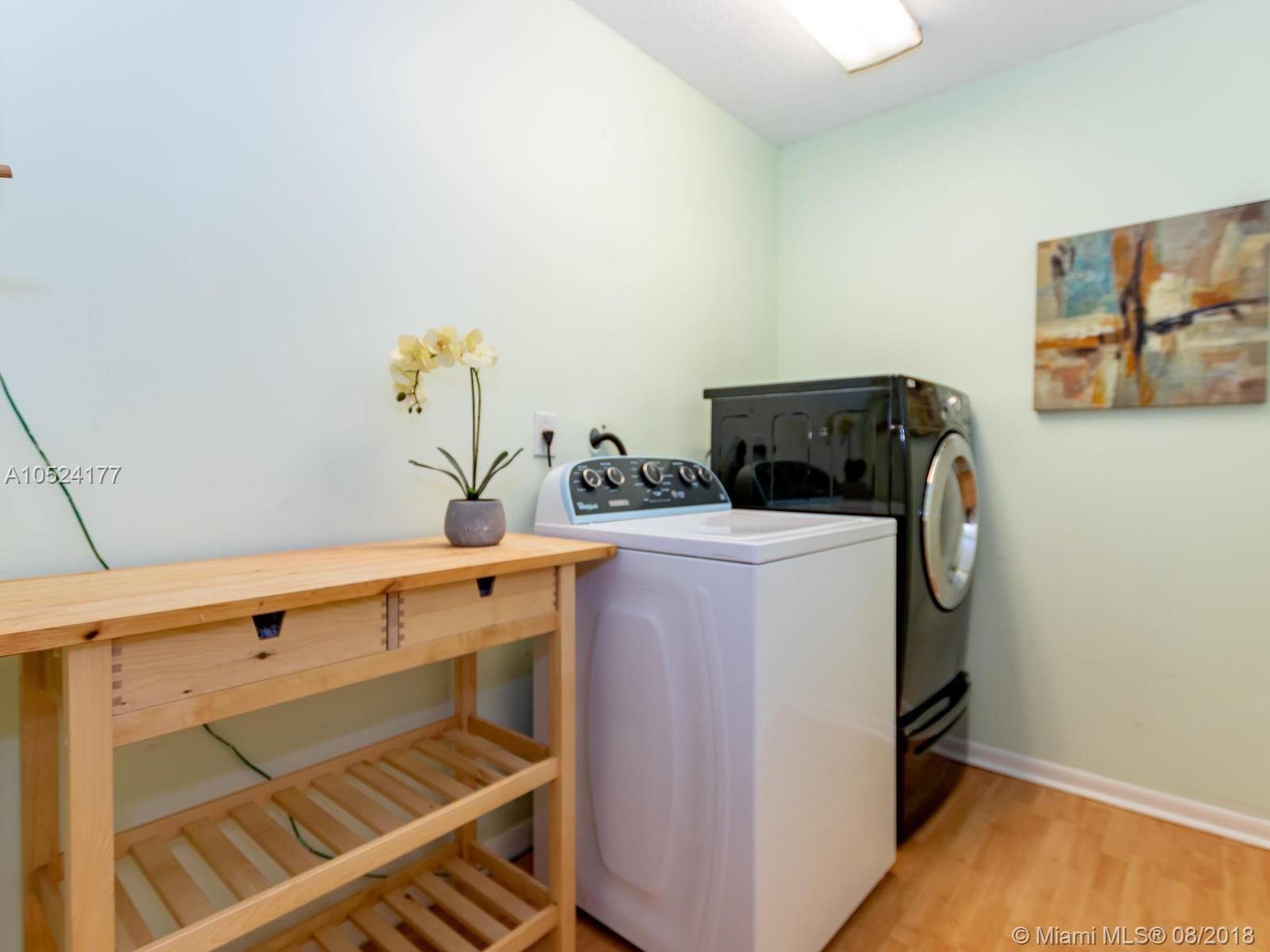 3044 Perriwinkle Circle Davie, FL 33328 - Photo 44 of 60