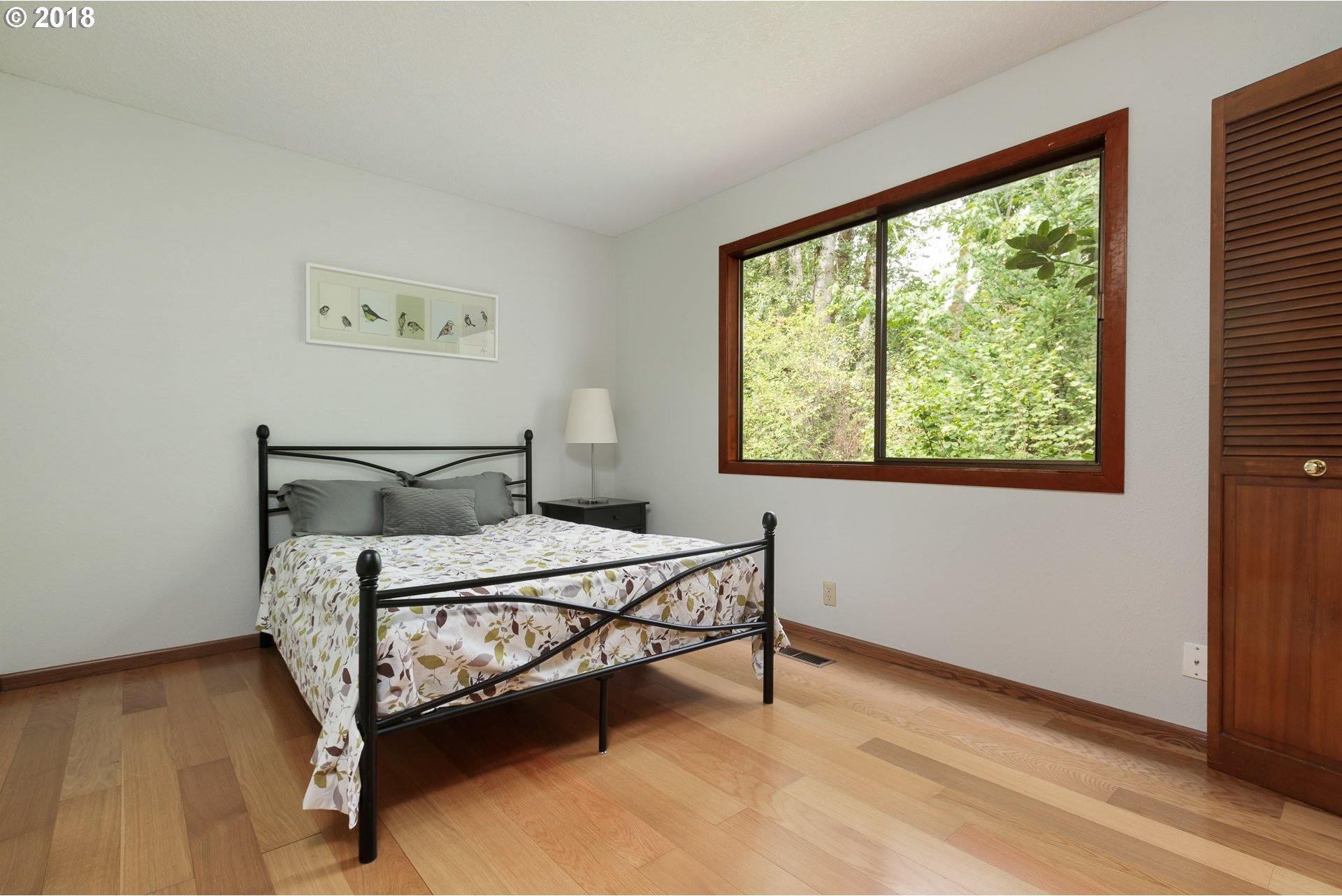 9709 Southwest Quail Post Road Portland, OR 97219 - Photo 18 of 26 Gallery Image 18