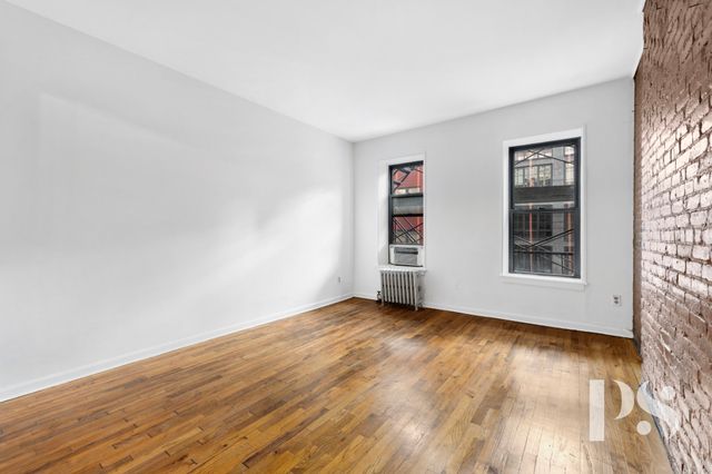 $445,000 | 433 West 54th Street, Unit 13 | Hell's Kitchen