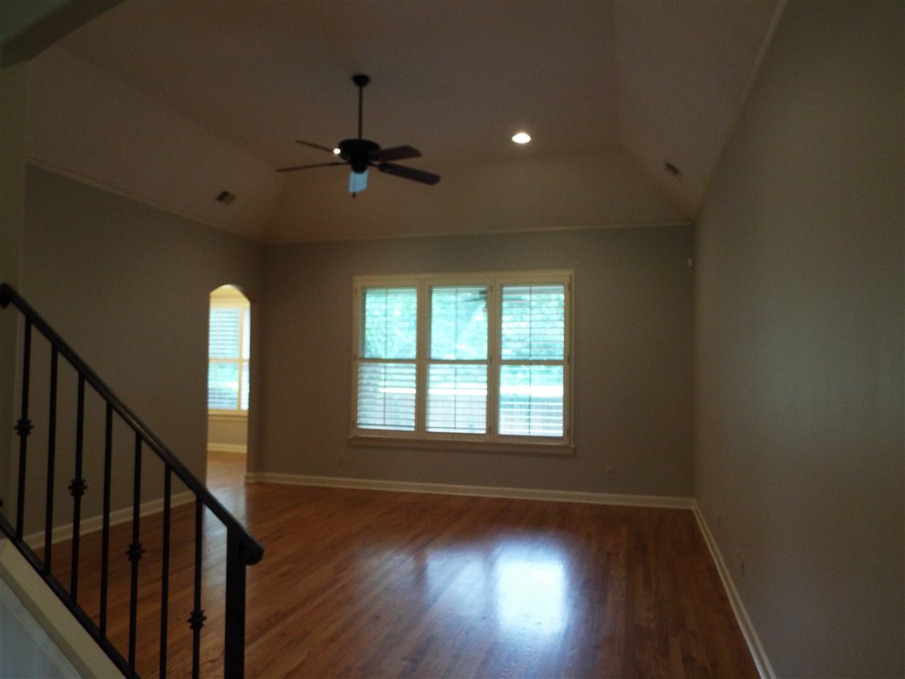 4549 Whisper Spring Drive Collierville, TN 38017 - Photo 5 of 23 Gallery Image 5