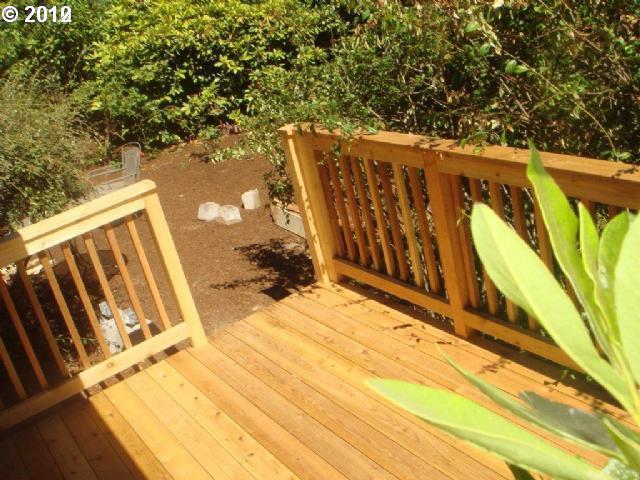 4504 Northwest Barnes Road, Unit 11 Portland, OR 97210 - Photo 10 of 11