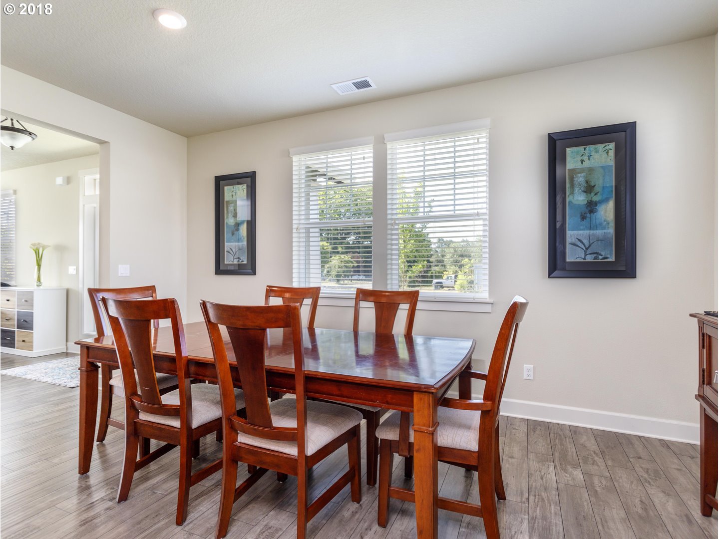 5299 Southeast Davis Road Hillsboro, OR 97123 - Photo 6 of 32 Gallery Image 6