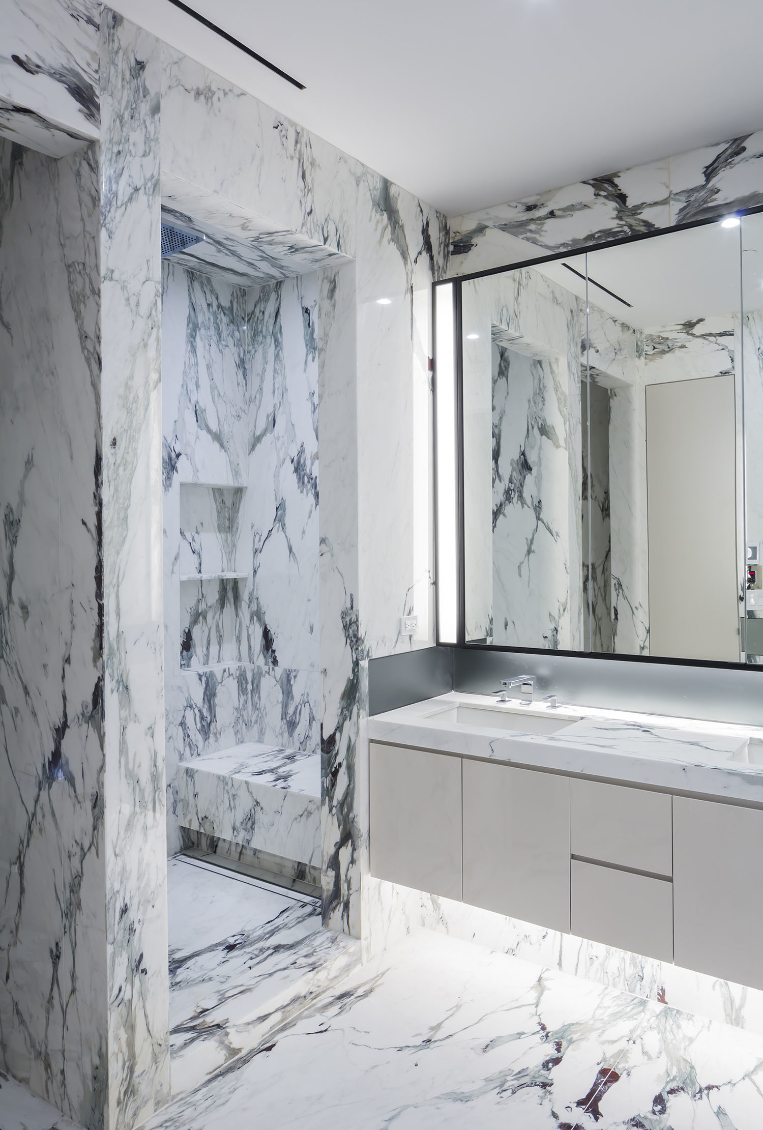 11 Beach Street, Unit 2D Manhattan, NY 10013 - Photo 9 of 13