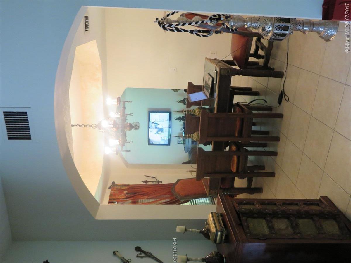 2652 Southwest 153rd Path Miami, FL 33185 - Photo 9 of 35 Gallery Image 9