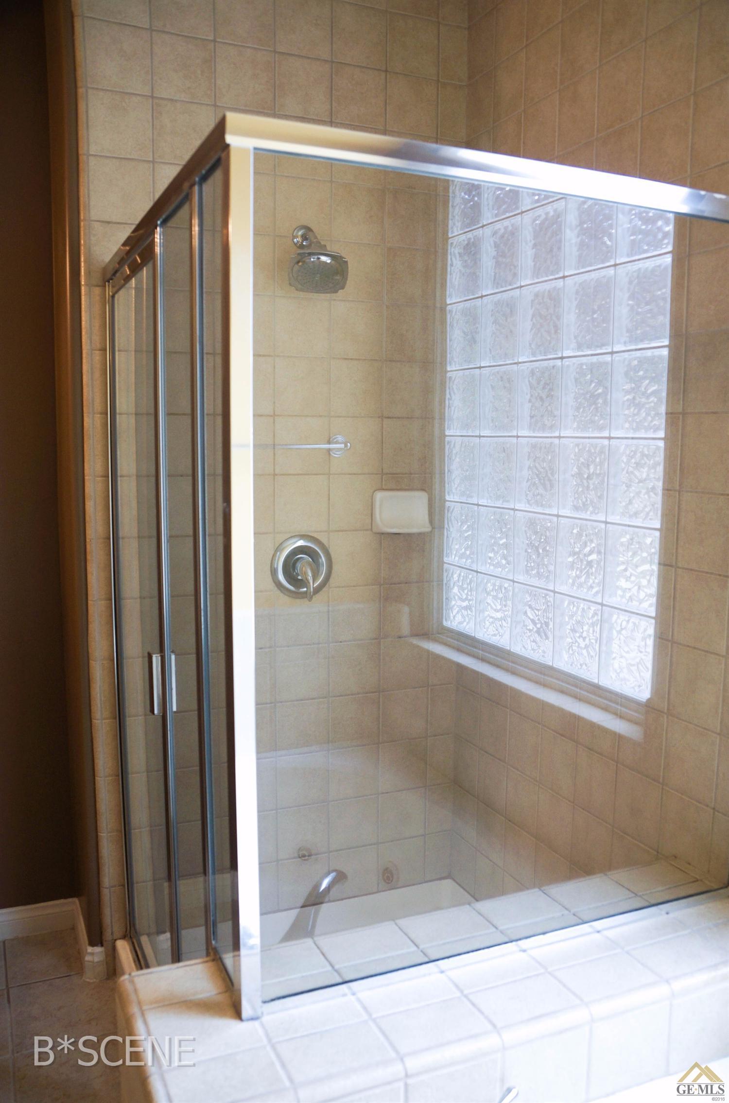 11614 Reagan Road Bakersfield, CA 93312 - Photo 25 of 35 Gallery Image 25