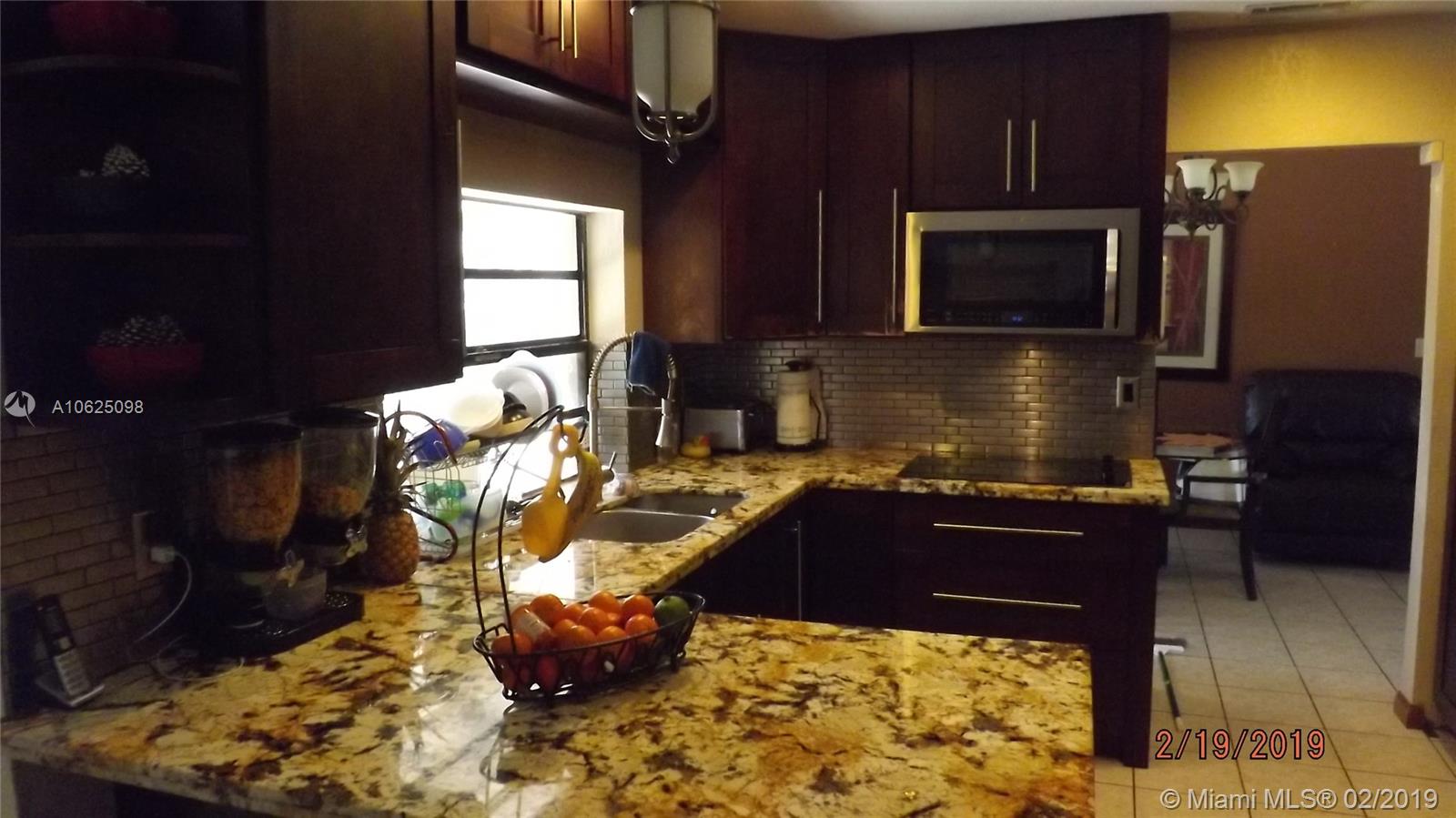902 Cardinal Place Homestead, FL 33035 - Photo 7 of 13