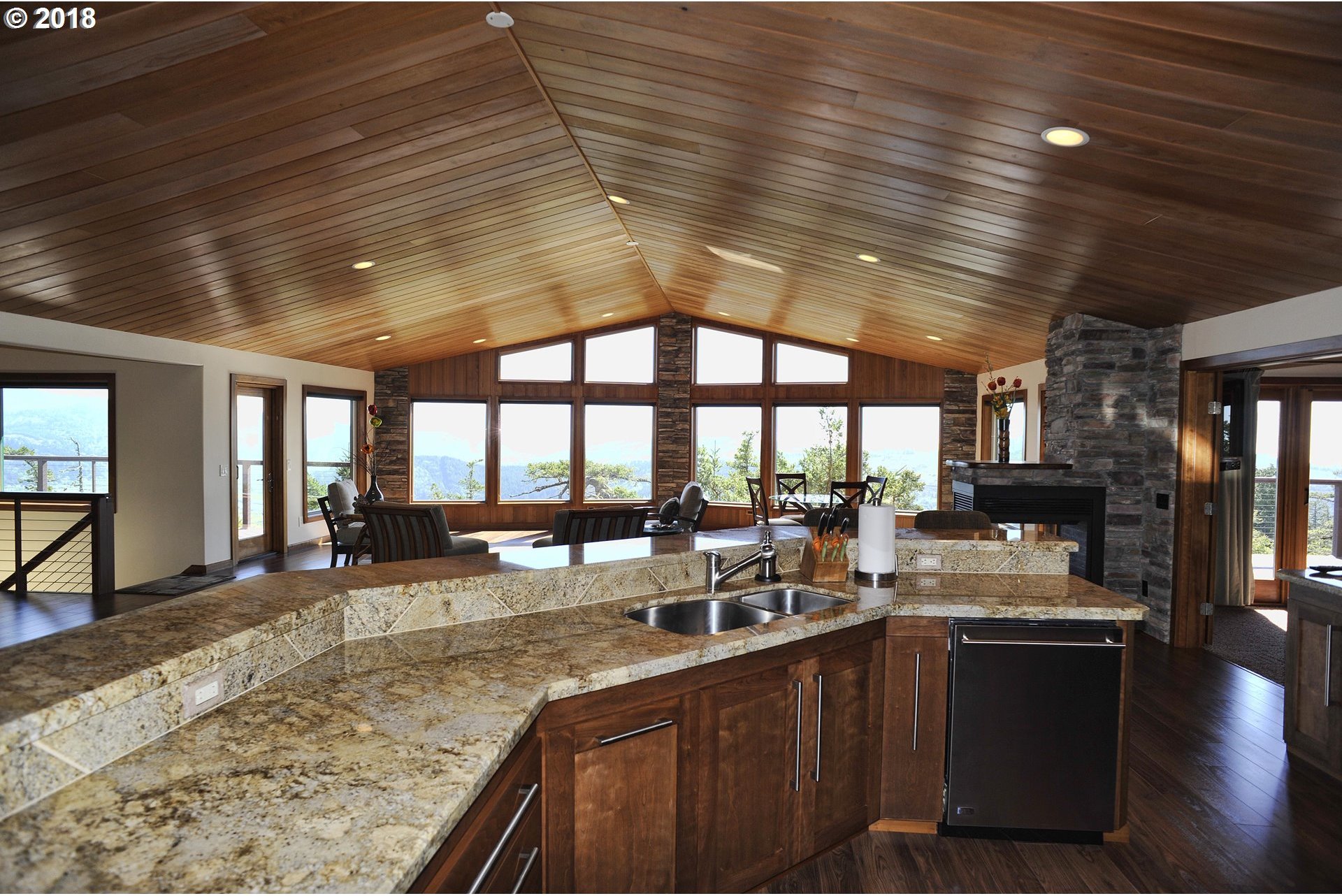 31930 Spirit Ring Road Gold Beach, OR 97444 - Photo 18 of 26