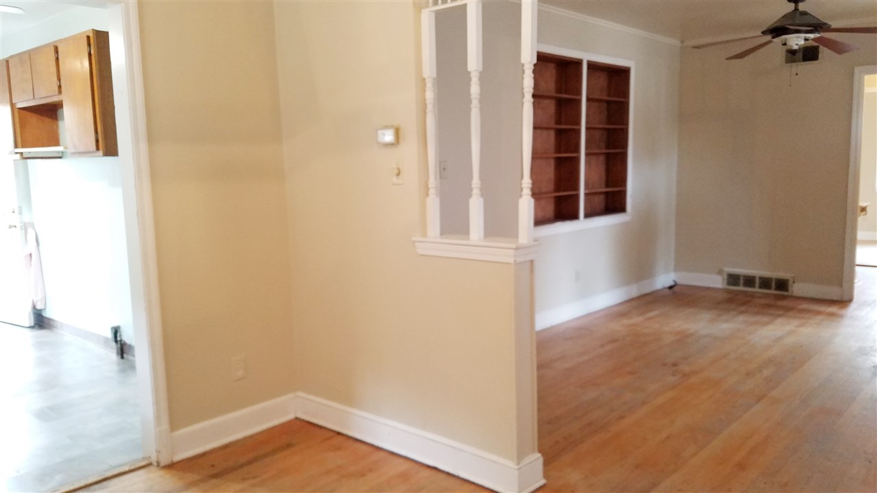 4135 Macon Road Memphis, TN 38122 - Photo 4 of 19