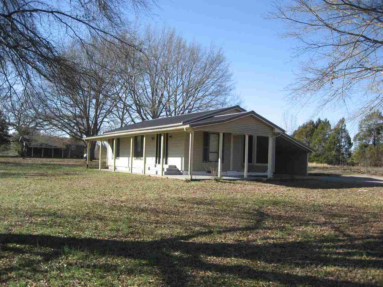 1256 Gilchrist Road Adamsville, TN 38310 - Photo 3 of 23 Gallery Image 3
