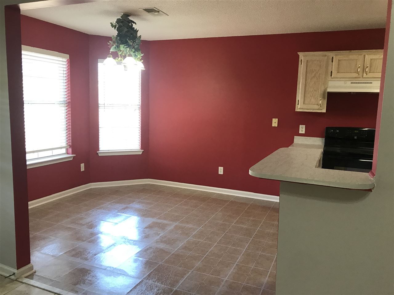 9986 Cameron Ridge Trail Memphis, TN 38016 - Photo 12 of 25 Gallery Image 12