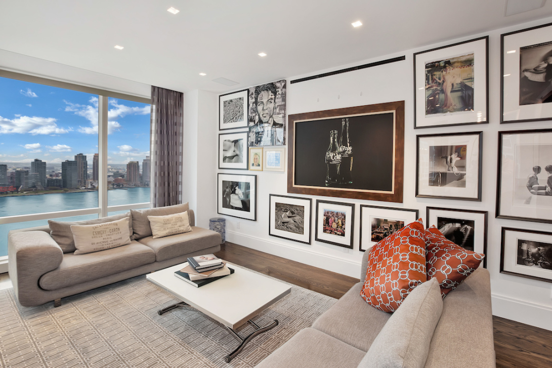 845 United Nations Plaza, Unit 32AE Manhattan, NY 10017 - Photo 3 of 15