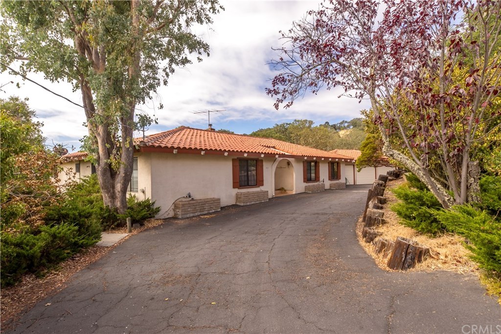 10425 San Marcos Road Atascadero, CA 93422 - Photo 1 of 1 Nice Circular drive on this Spanish style home with 3 car garage sitting on approx 3 acres.
