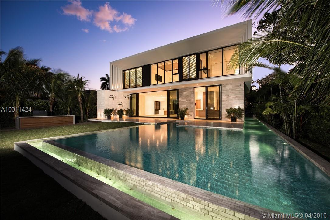 6411 Allison Road Miami Beach, FL 33141 - Photo 26 of 35