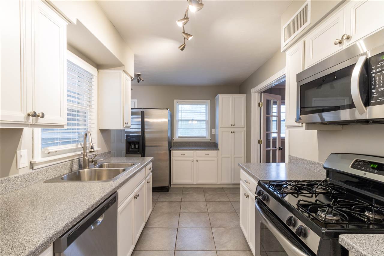 278 North Yates Road Memphis, TN 38120 - Photo 7 of 17