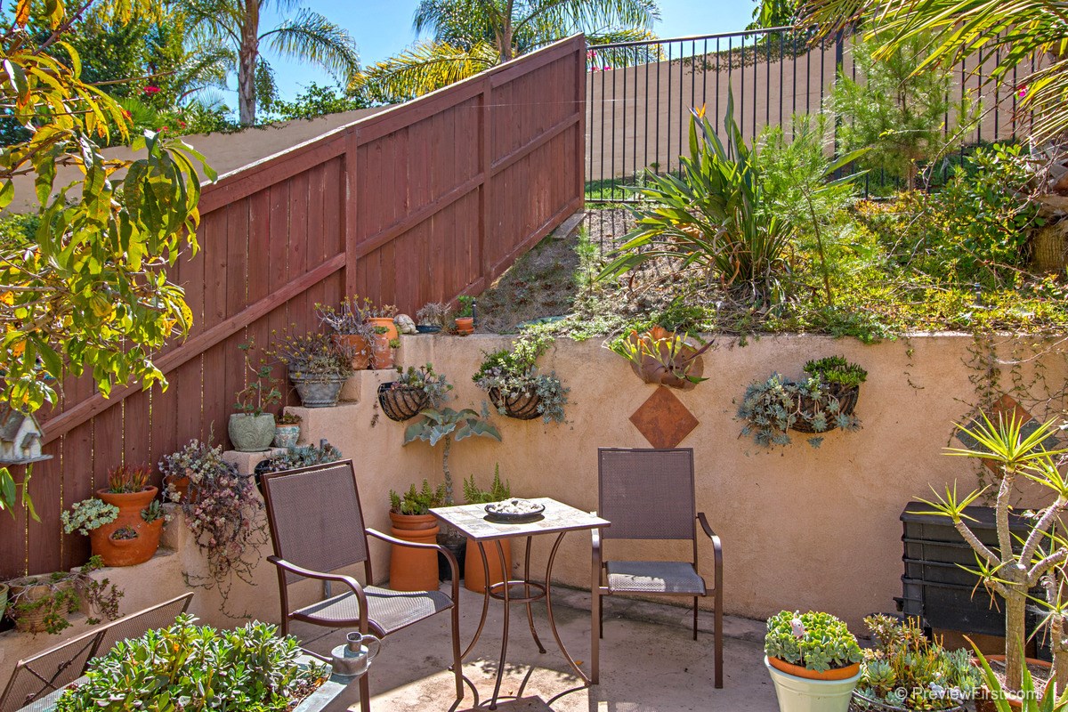 1585 Turquoise Drive Carlsbad, CA 92011 - Photo 20 of 25