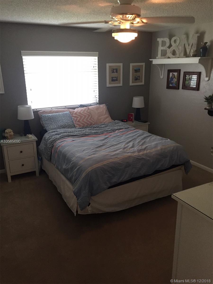 20110 Southwest 90th Ave Road Cutler Bay, FL 33189 - Photo 10 of 19 Gallery Image 10