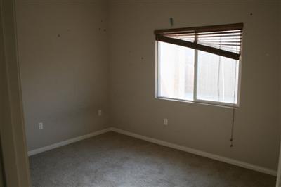 4504 Jackson Ridge Avenue Bakersfield, CA 93313 - Photo 6 of 15 Gallery Image 6