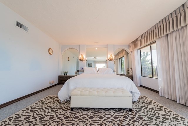 23945 Park Belmonte Calabasas, CA 91302 - Photo 39 of 56