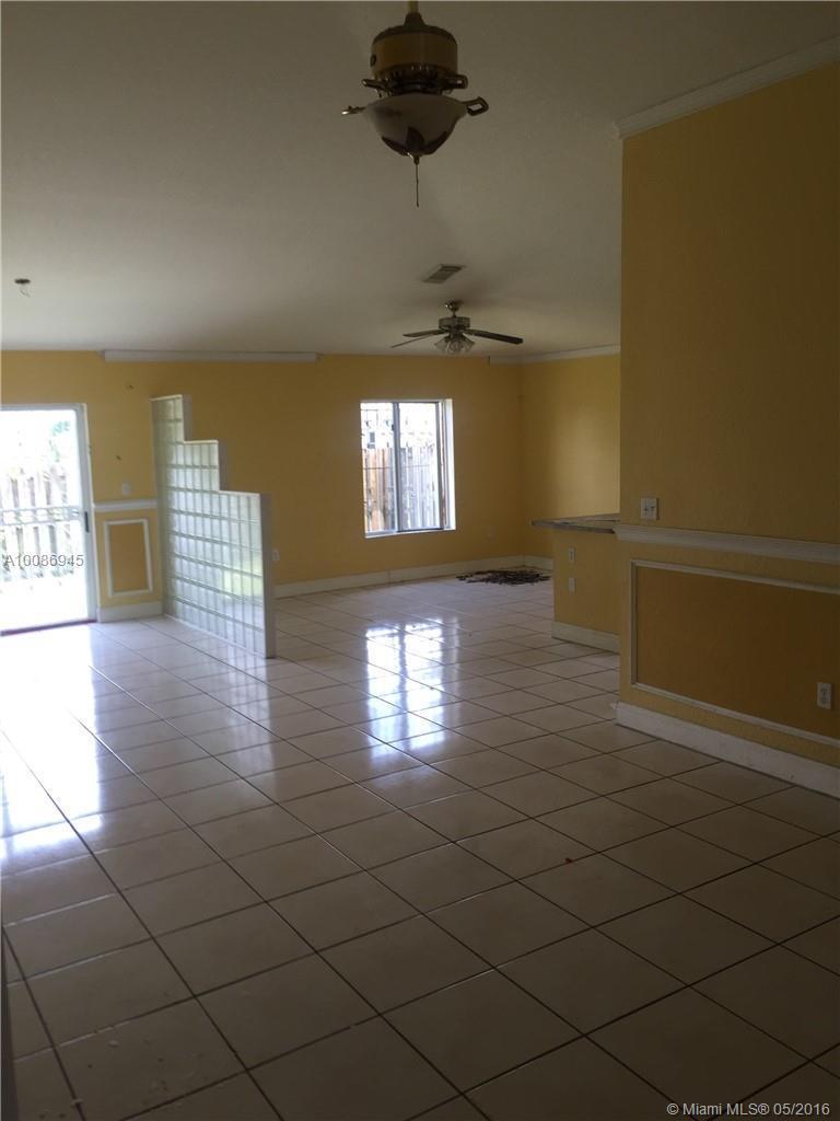 11397 Southwest 185th Terrace Miami, FL 33157 - Photo 3 of 7