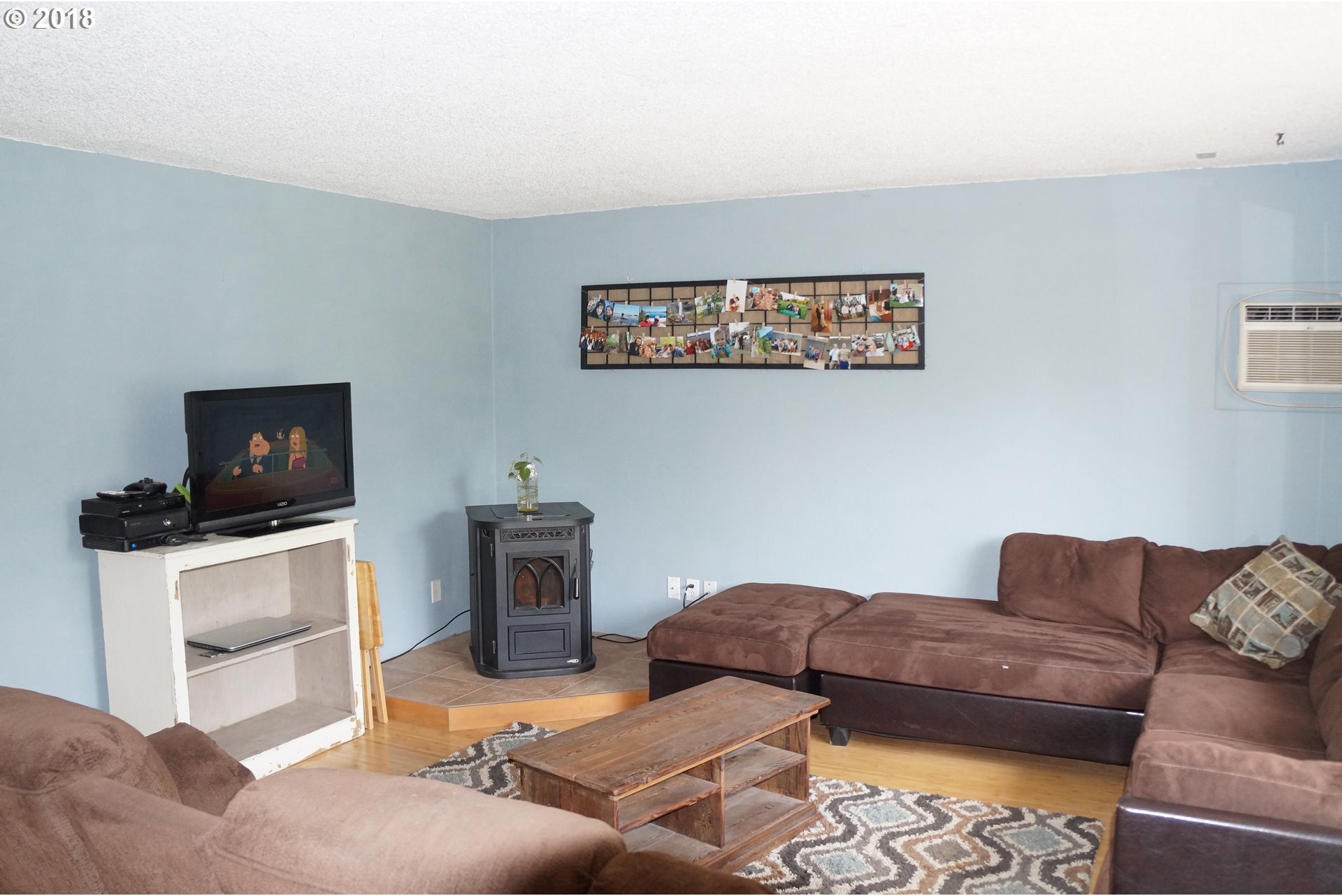 20075 Southwest Pike Street Aloha, OR 97078 - Photo 2 of 19 Gallery Image 2