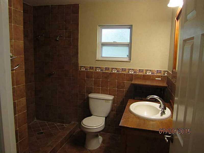12501 Lake Road Davie, FL 33325 - Photo 20 of 22
