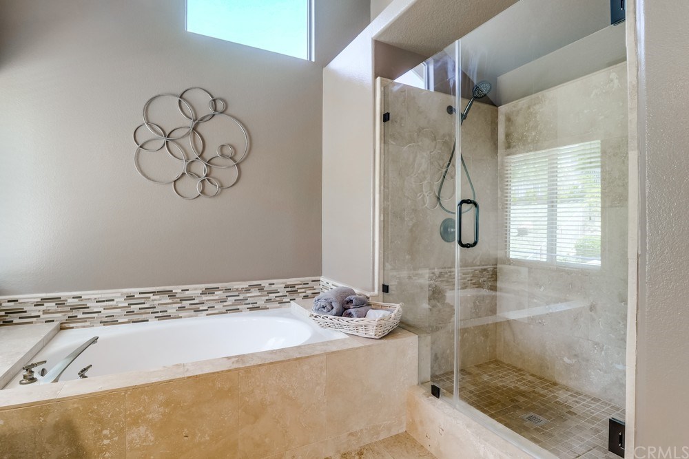 2310 Whiteoak Lane Corona, CA 92882 - Photo 30 of 46