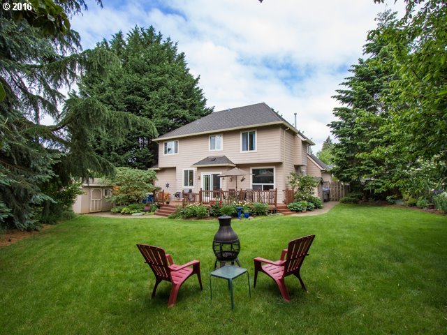 10236 Southwest Stuart Court Tigard, OR 97224 - Photo 31 of 32 Gallery Image 31