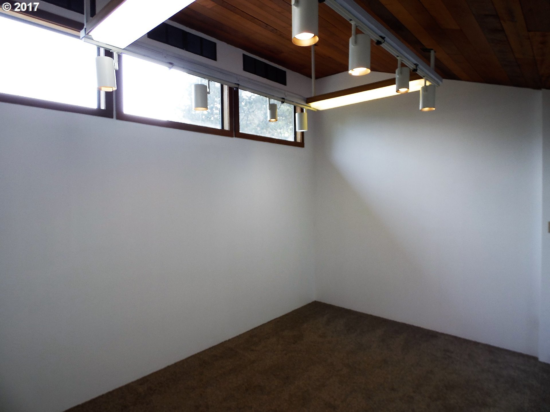 4459 South Myrtle Road Myrtle Creek, OR 97457 - Photo 18 of 32 Gallery Image 18