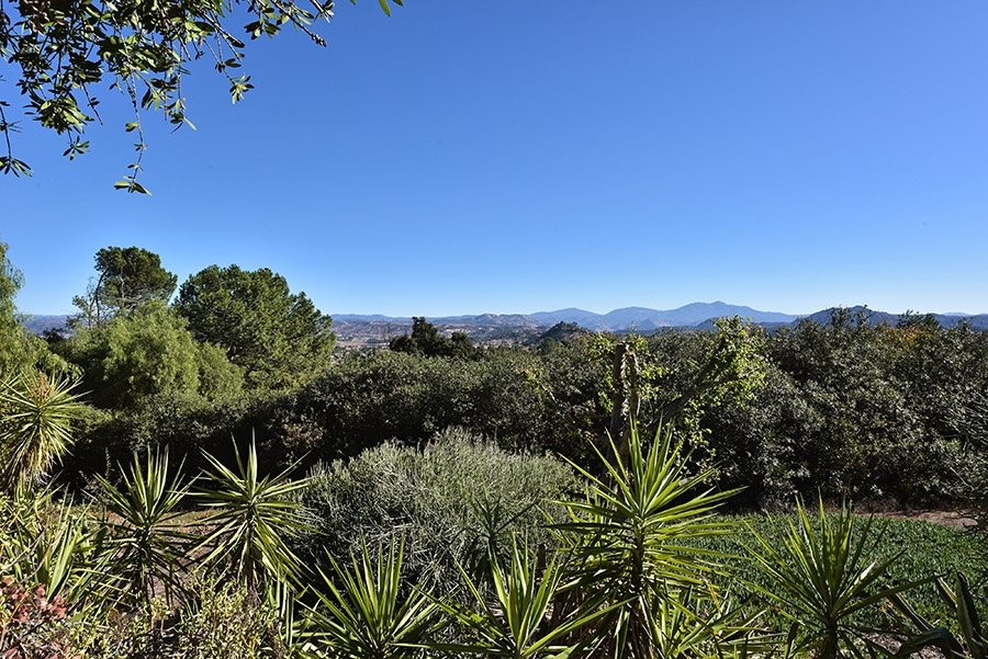 2581 Duraznitos Road Ramona, CA 92065 - Photo 16 of 17 Gallery Image 16