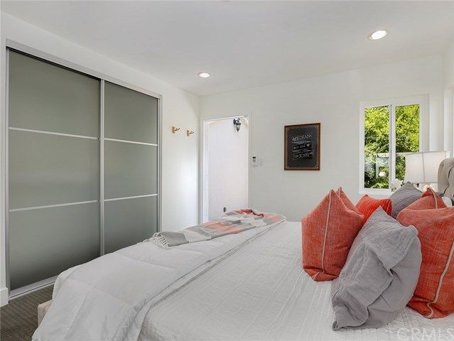 $1,200,000 | 2470 North Gower Street, Los Angeles, CA 90068