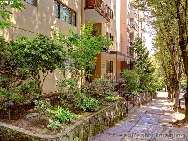 2021 Southwest Main Street, Unit 23 Portland, OR 97205 - Photo 12 of 12 Gallery Image 12