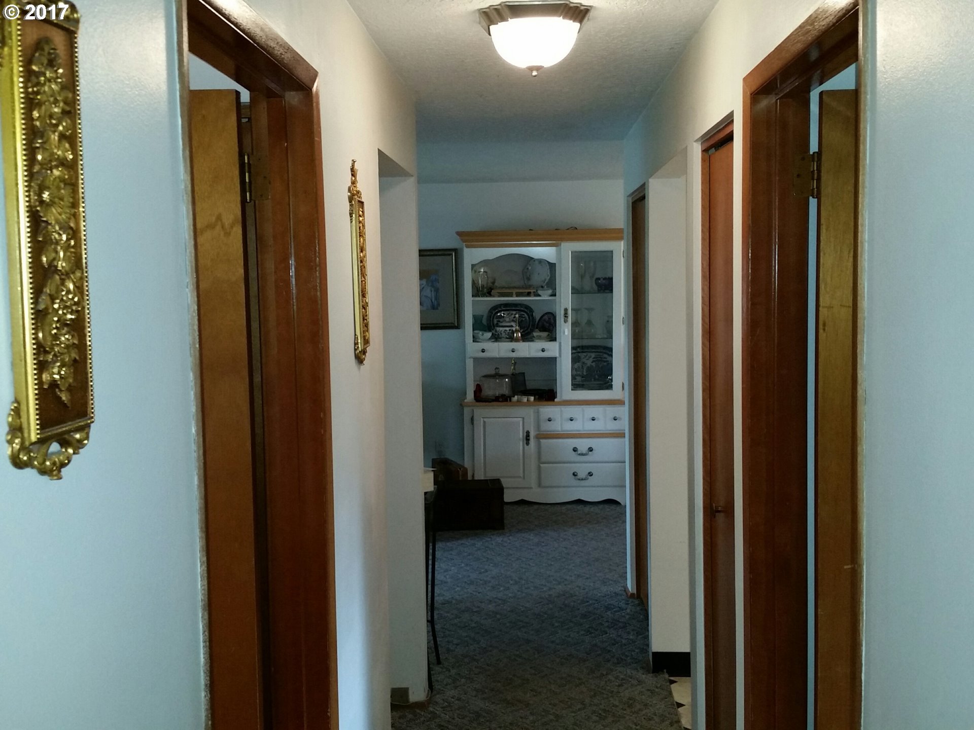 1640 Thompson Road Woodburn, OR 97071 - Photo 15 of 17 Gallery Image 15
