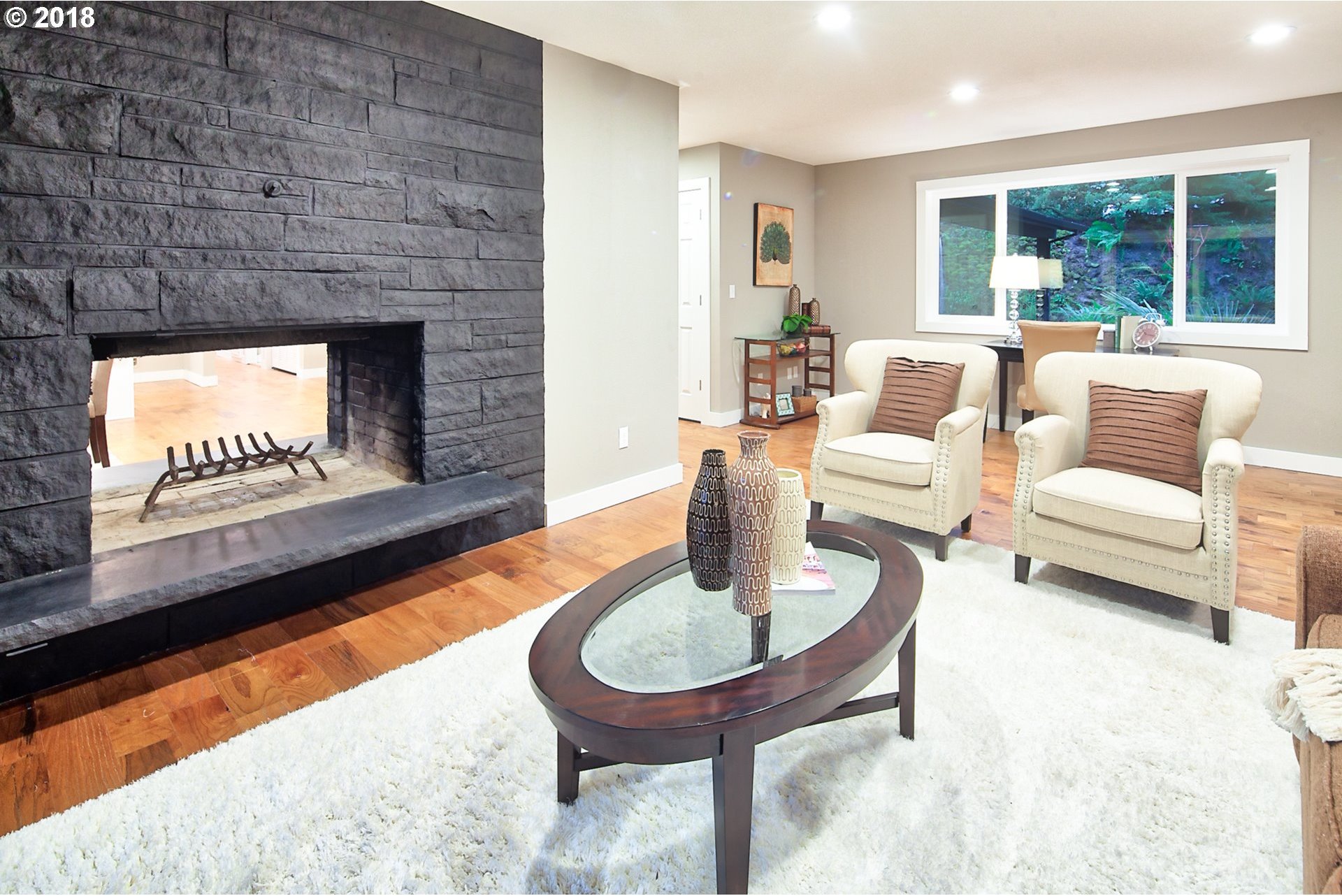 6955 Southwest Robbins Road Tualatin, OR 97062 - Photo 9 of 32 Gallery Image 9