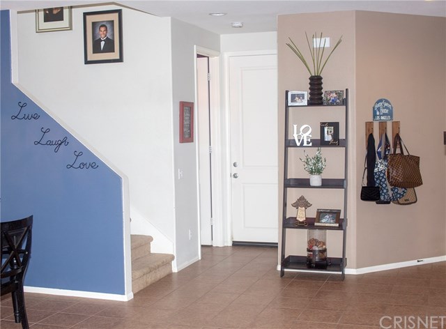 31419 Arena Drive Castaic, CA 91384 - Photo 11 of 28